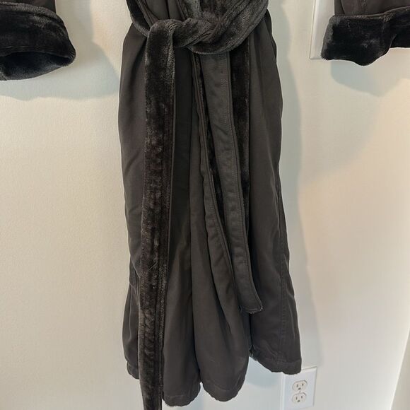 Mansfield Unisex Spa Microfiber Shimmer Lined Shawl Collar Robe O/S - Picture 5 of 9